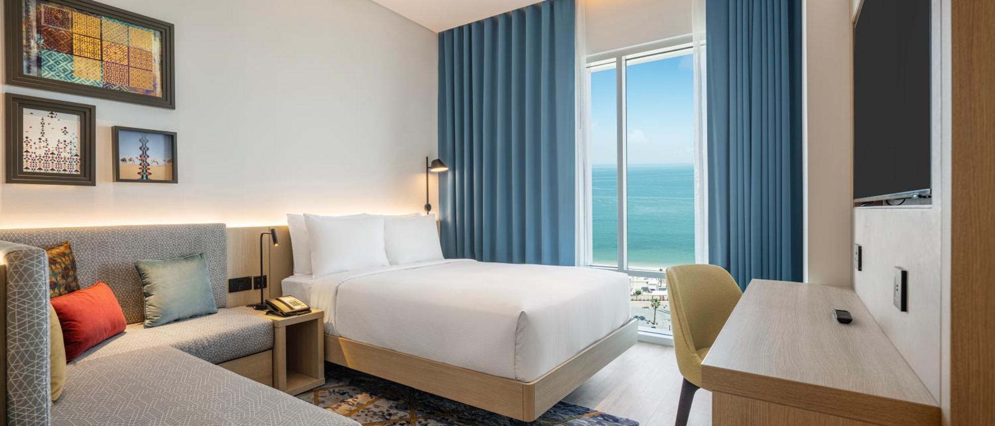 Hotel Hampton By Hilton Kuwait Salmiya Kuwait City Exterior foto